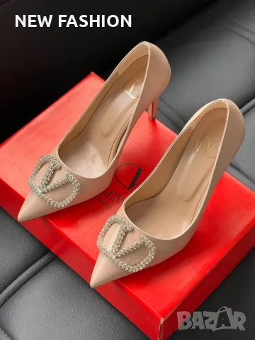 Дамски Кожени Обувки ✨Valentino