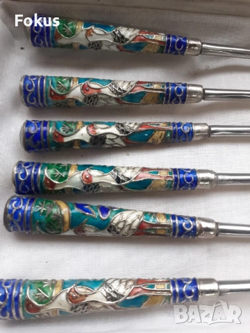 Комплект антикварни лъжички с клетъчен емайл - клоазоне, снимка 2 - Антикварни и старинни предмети - 53964972