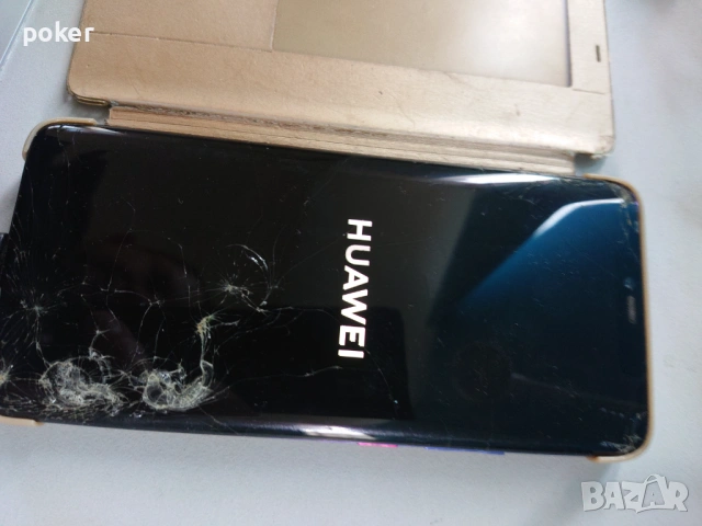 Huawei mate 20 pro с пукнато предно стъкло, снимка 6 - Huawei - 53033371