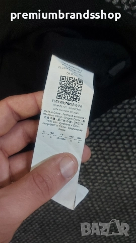 Emporio Armani пуловер L размер , снимка 3 - Пуловери - 52579033