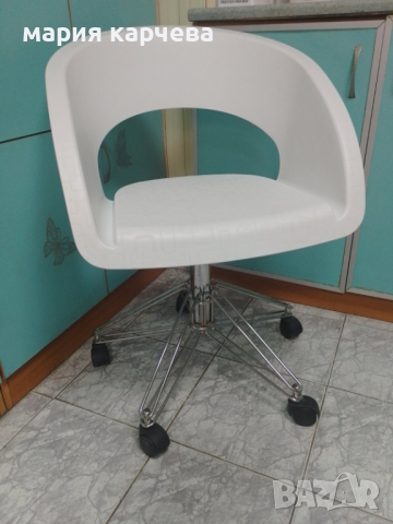 Продавам фризьорски стол, снимка 1 - Фризьорски столове - 44995188