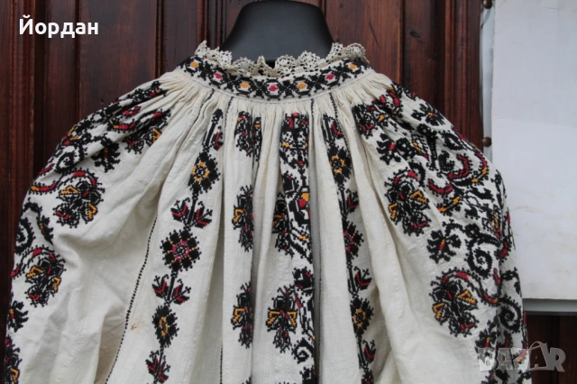 Дамска риза от народна носия, снимка 14 - Антикварни и старинни предмети - 53326309
