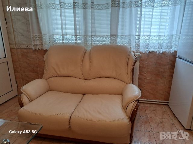 Кожен диван, снимка 1 - Дивани и мека мебел - 45594491