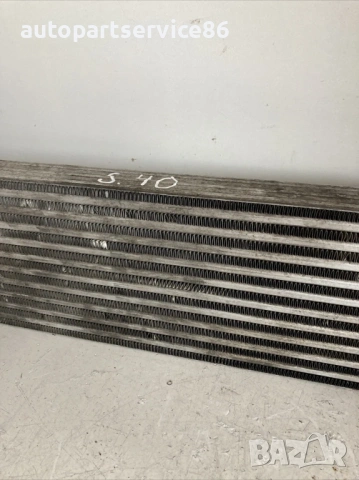 Радиатор за интеркулер за Volvo S40 2.0 TDI (2009) , снимка 2 - Части - 54020963