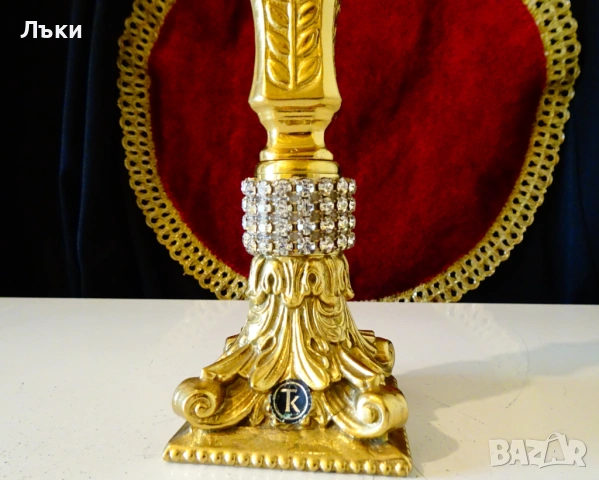 Позлатен бронзов свещник,барок,кристали. , снимка 2 - Антикварни и старинни предмети - 53990040