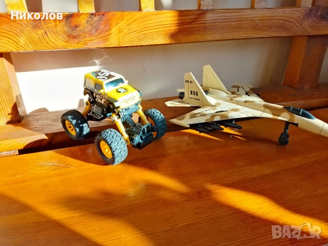 Джип само-движещ "4метра" "2€"нов!+Подарък!, снимка 2 - Коли, камиони, мотори, писти - 53295497