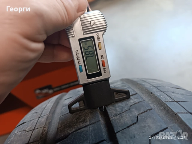 4бр.летни гуми 235/65/16C Continental