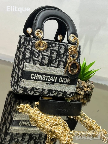 чанти CHIRSTIAN DIOR- DİOR 11.5 x 12.5 cm 💫💫💫 