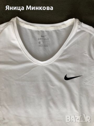 Дамска тениска Nike, снимка 1 - Тениски - 45951544