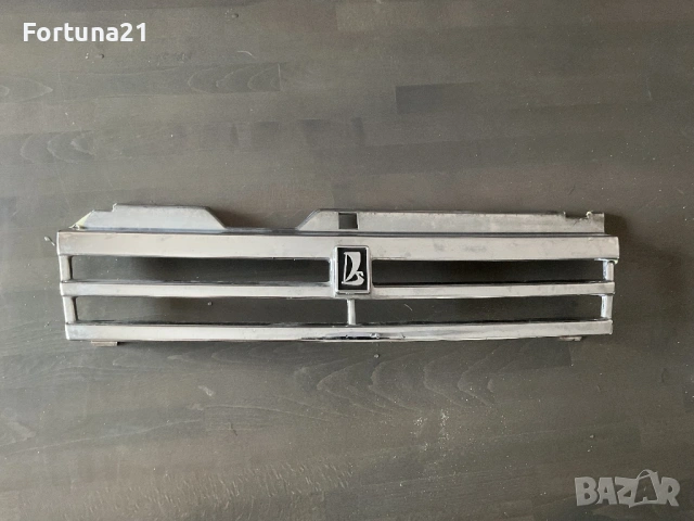 Lads ВАЗ - хромирана предна решетка