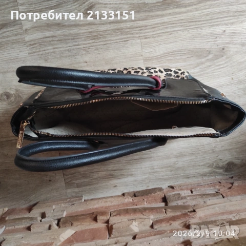 Дамска чанта , снимка 5 - Чанти - 53410833