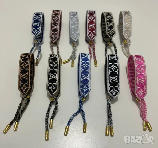 плетени гривни christian dior , снимка 2 - Гривни - 50673428