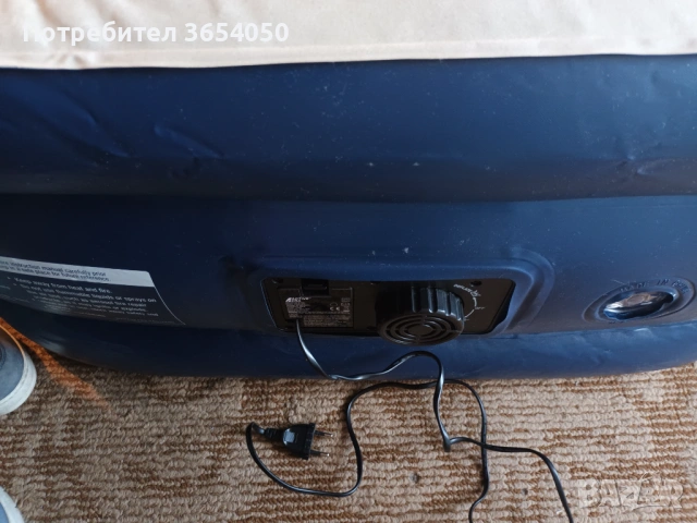 Надуваемо легло вградена автоматична помпа, снимка 4 - Спални и легла - 54042161