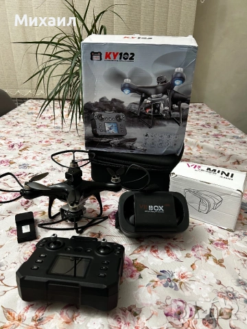 Дрон и VR очила