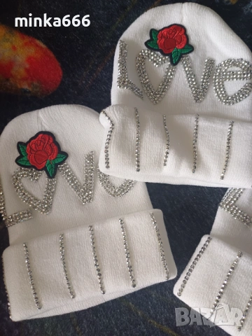 Дамска шапка, снимка 3 - Шапки - 53096002