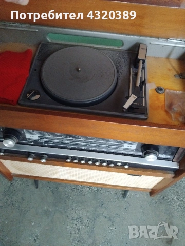 Радиограмофон Rigonda, снимка 2 - Антикварни и старинни предмети - 53474068