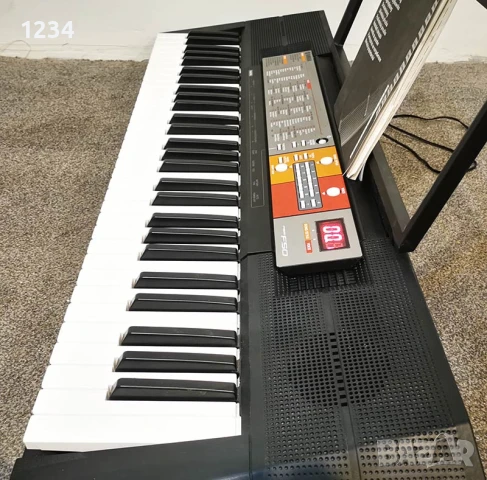Синтезатор клавир YAMAHA PSR-F50 пиано с 5 октави, снимка 2 - Синтезатори - 50836992