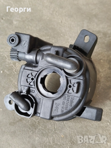 Десен халоген Audi/VW 89205623, снимка 3 - Части - 52924190