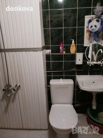 двустаен непреходен апартамент в гр Перник кв Изток., снимка 10 - Апартаменти - 53978695