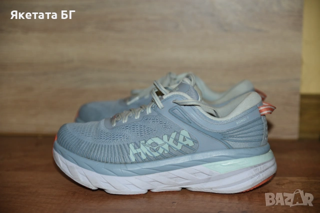 HOKA оригинални маратонки 39 1/3 номер, снимка 2 - Маратонки - 53845211
