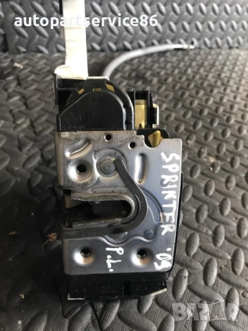 Заключващ механизъм предна лява врата за Mercedes W906 Sprinter (2006-2011) A9067201435