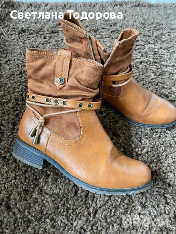 Обувки втора употреба, снимка 4 - Дамски ежедневни обувки - 53140215