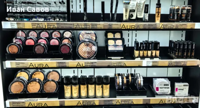 Декоративна козметика Aura, снимка 5 - Декоративна козметика - 49726904