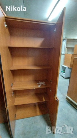 Офис шкаф - гардероб с четири врати и 5бр. рафтове 86/40/194, снимка 4 - Шкафове - 41500557