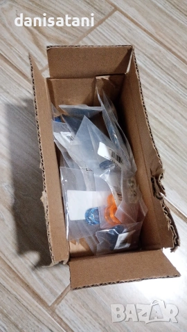 кашонче със флешове и разширители от 12 до 20 мм