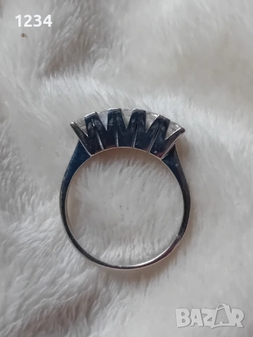 Ефектен златен пръстен с диаманти 0,32 к., снимка 4 - Пръстени - 54016524