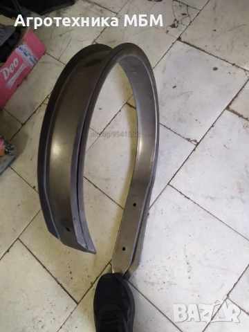 Предпазител за подбирача на сламопреса Fortschritt K453 и К454 - български, снимка 2 - Части - 53347309