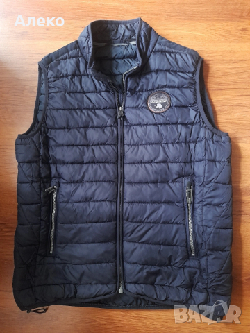 napapijri мъжки елек M размер. 