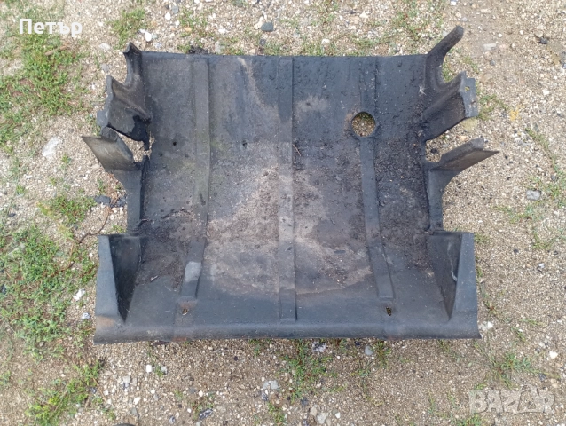 Кора под двигателя iveco daily 1990-1998г, снимка 4 - Части - 51987830