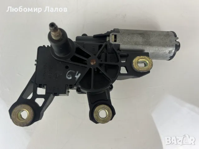 Мотор за задна чистачка Ауди А4 Б5 Motor chistachka Audi a4 b5 , снимка 1 - Части - 47646255