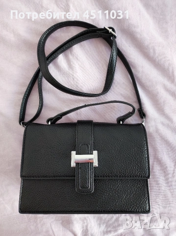 Дамска чанта