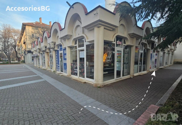 Поднаем търговски обект в идеален център отлична локация