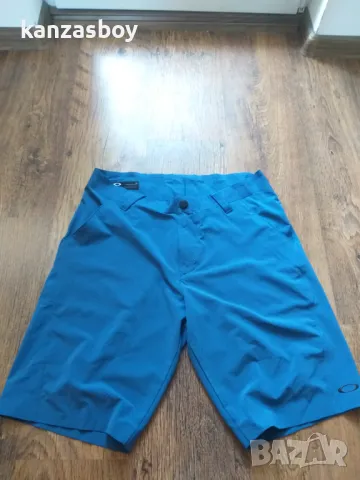 OAKLEY VELOCITY SHORT MEN GOLF SHORT - страхотни мъжки панталони 32/М, снимка 4 - Спортни дрехи, екипи - 47368594