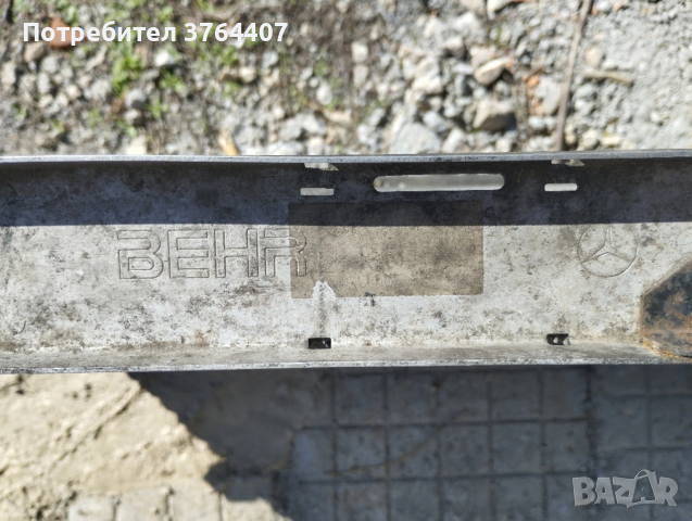 Воден радиатор Mercedes Sprinter, снимка 3 - Части - 52495764