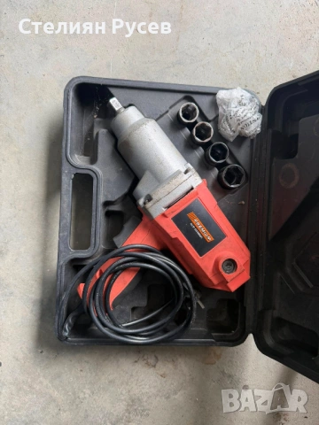 1002 гайковерт премиум 800вата premium   цена 52  евро или 101,70 лева смр - 220 волта , електрическ