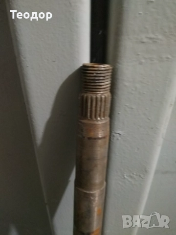 Продавам волан и кормилен прът за Лада/Жигули 2101