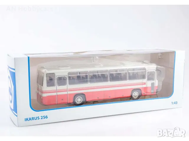 Ikarus 256 bus coach (red-white) 1:43 SOVIET BUS, снимка 5 - Колекции - 48670686