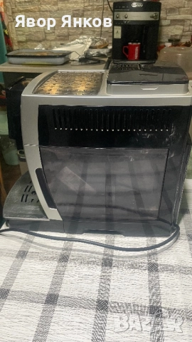 Каферобот Делонги магнифика 23210w, снимка 5 - Кафемашини - 52787018