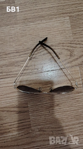 Дамски слънчеви очила Polaroid, снимка 2 - Слънчеви и диоптрични очила - 53743850