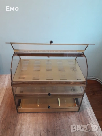 Топла витрина-Три нива, снимка 3 - Обзавеждане за заведение - 54049278