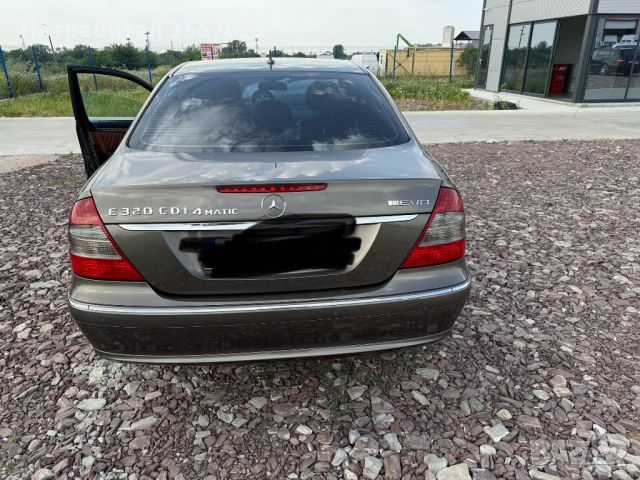 Mercedes E320 Evo 4Matic 2007 , снимка 6 - Автомобили и джипове - 46125539