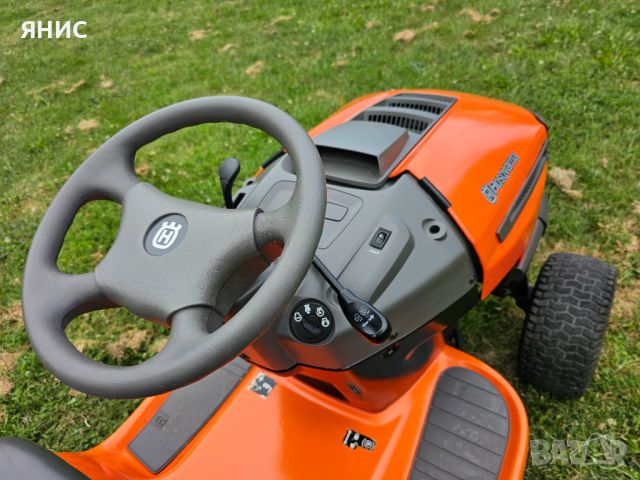 ТРАКТОРНА КОСАЧКА HUSQVARNA / KOHLER .15.К.С. ПЕРФЕКТНА , снимка 10 - Градинска техника - 46185380