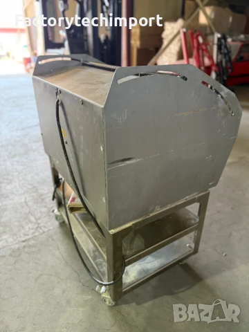 Професионална машина за рязане на хляб TREIF SIRIUS (Германия), снимка 3 - Обзавеждане на кухня - 50908084