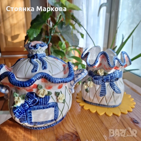 Порцеланови бонбониера и вазичка