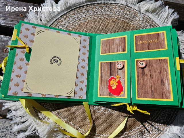 Албум за новоеодено. Наличен! , снимка 6 - Други - 51805157