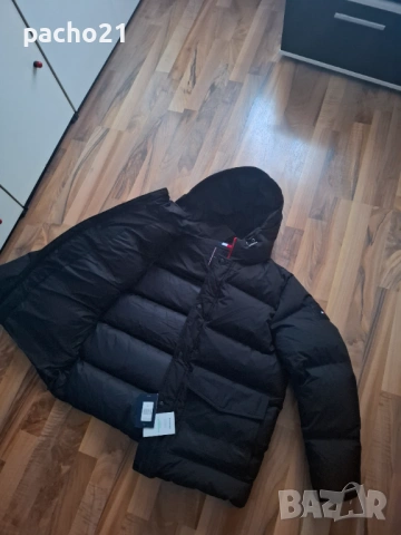 Tommy Hilfiger-Пухено яке, снимка 13 - Якета - 53099598